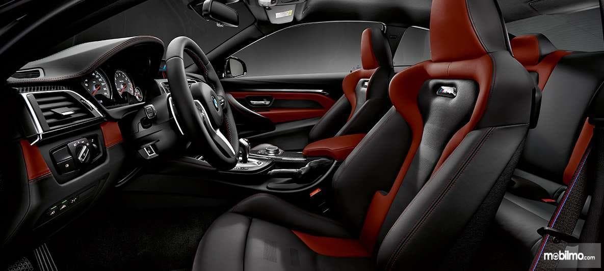 BMW M4 image 2